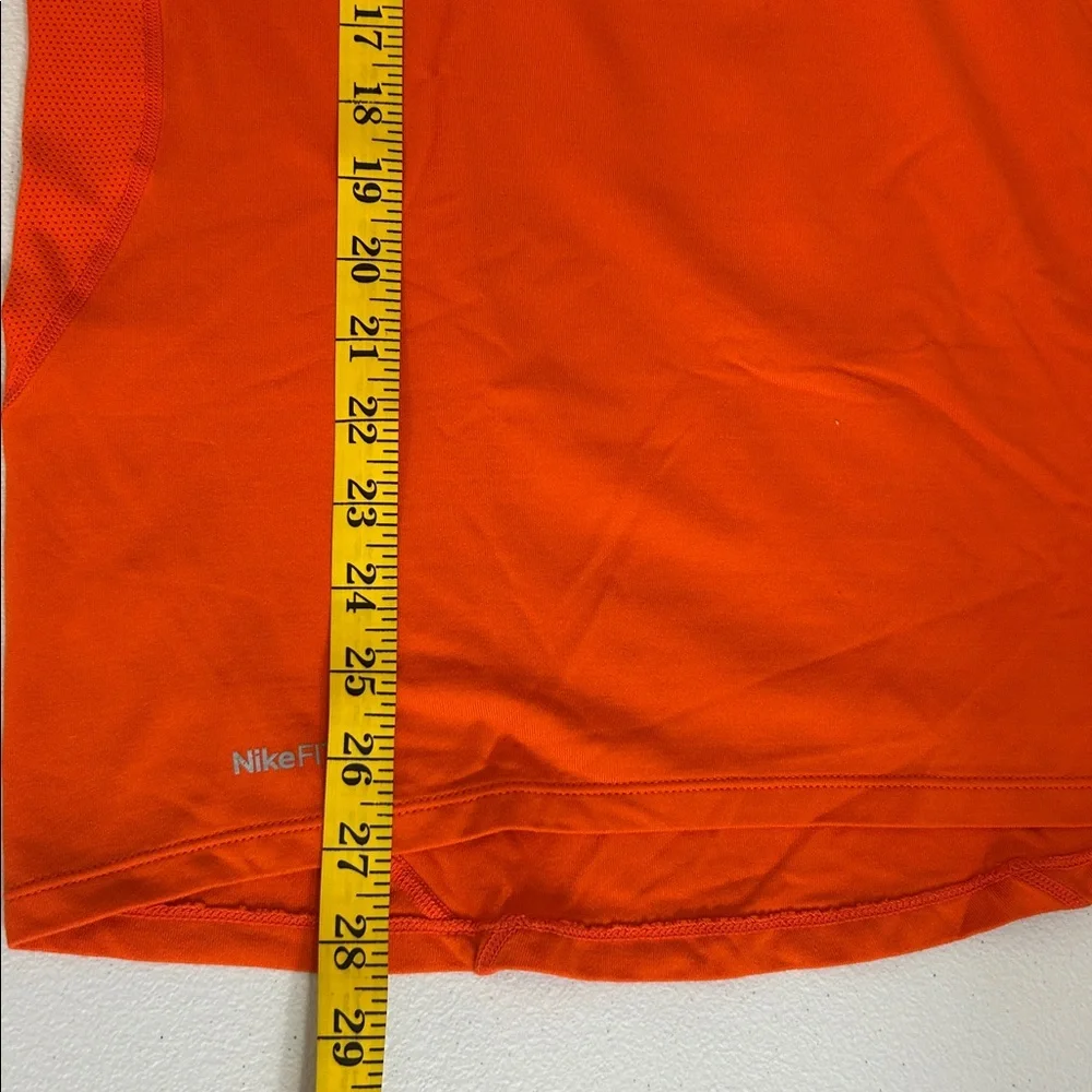 Nike Fit Dry Orange Half-Zip Pullover Lightweight Shirt‎ Jacket  Size Small